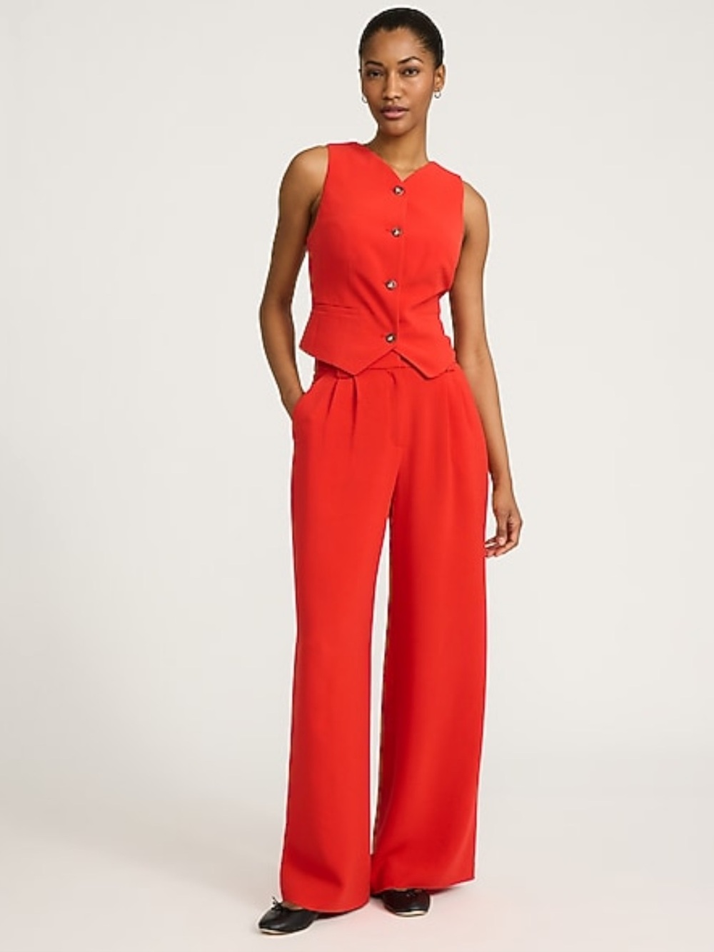Express High Waisted Relaxed Trouser in
Signature Crepe 14L Long Red